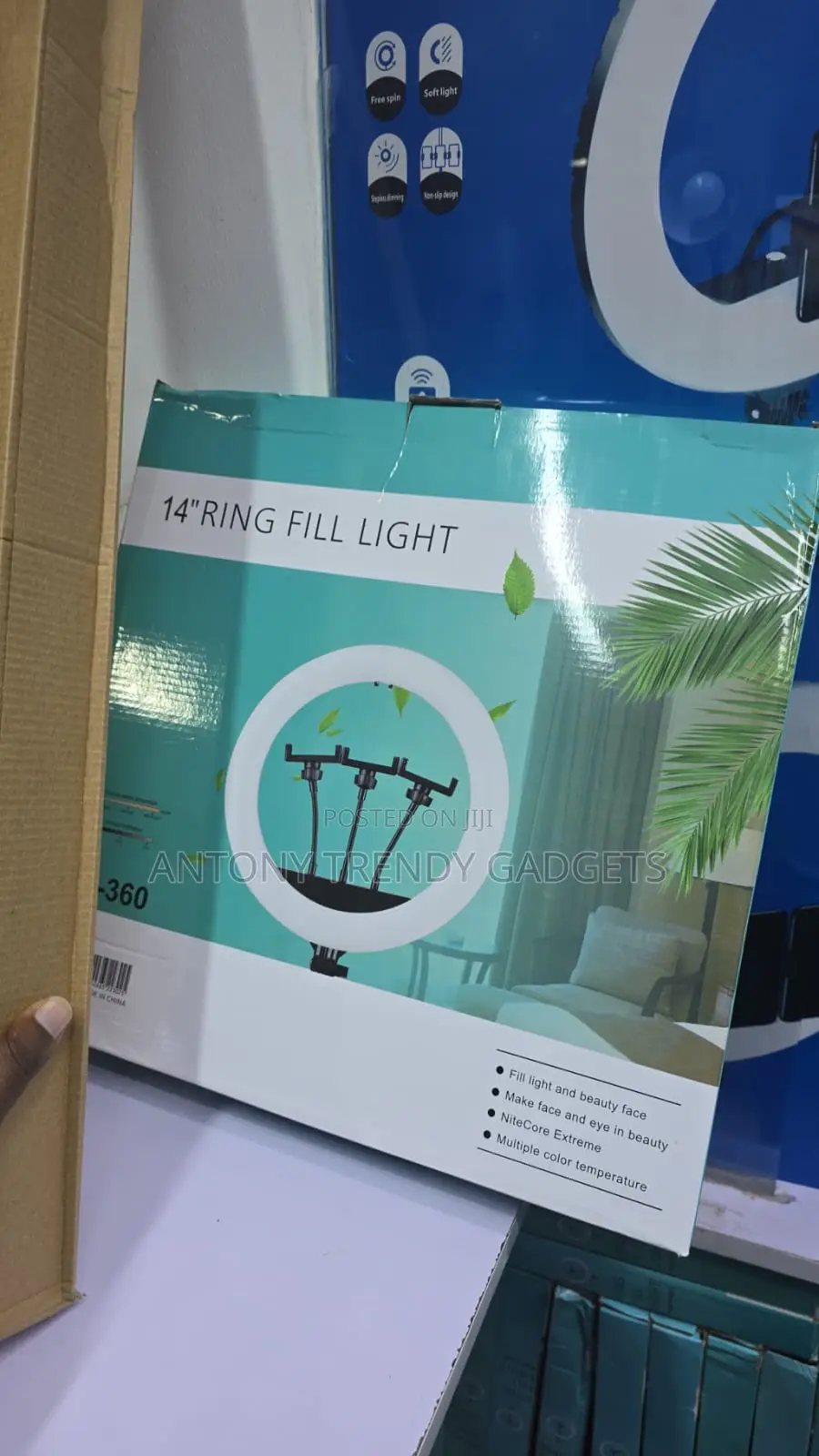 Professional 14 Inch Ring Light Kit for Vlogging Videos