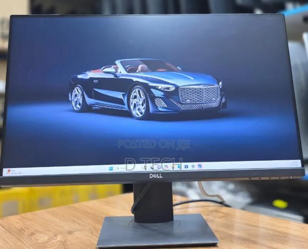 Dell P2419h
Full Hd 1920*1080
60hz Refresh Rate
Vga/Hdmi/Display