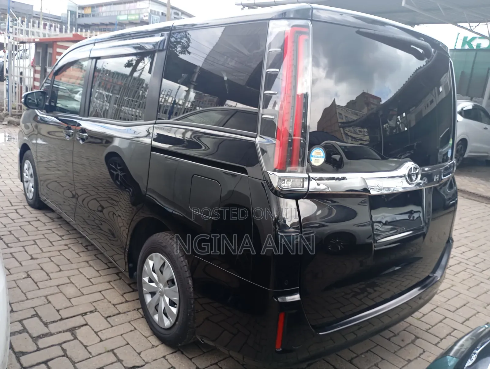 Toyota Noah 2019 Black