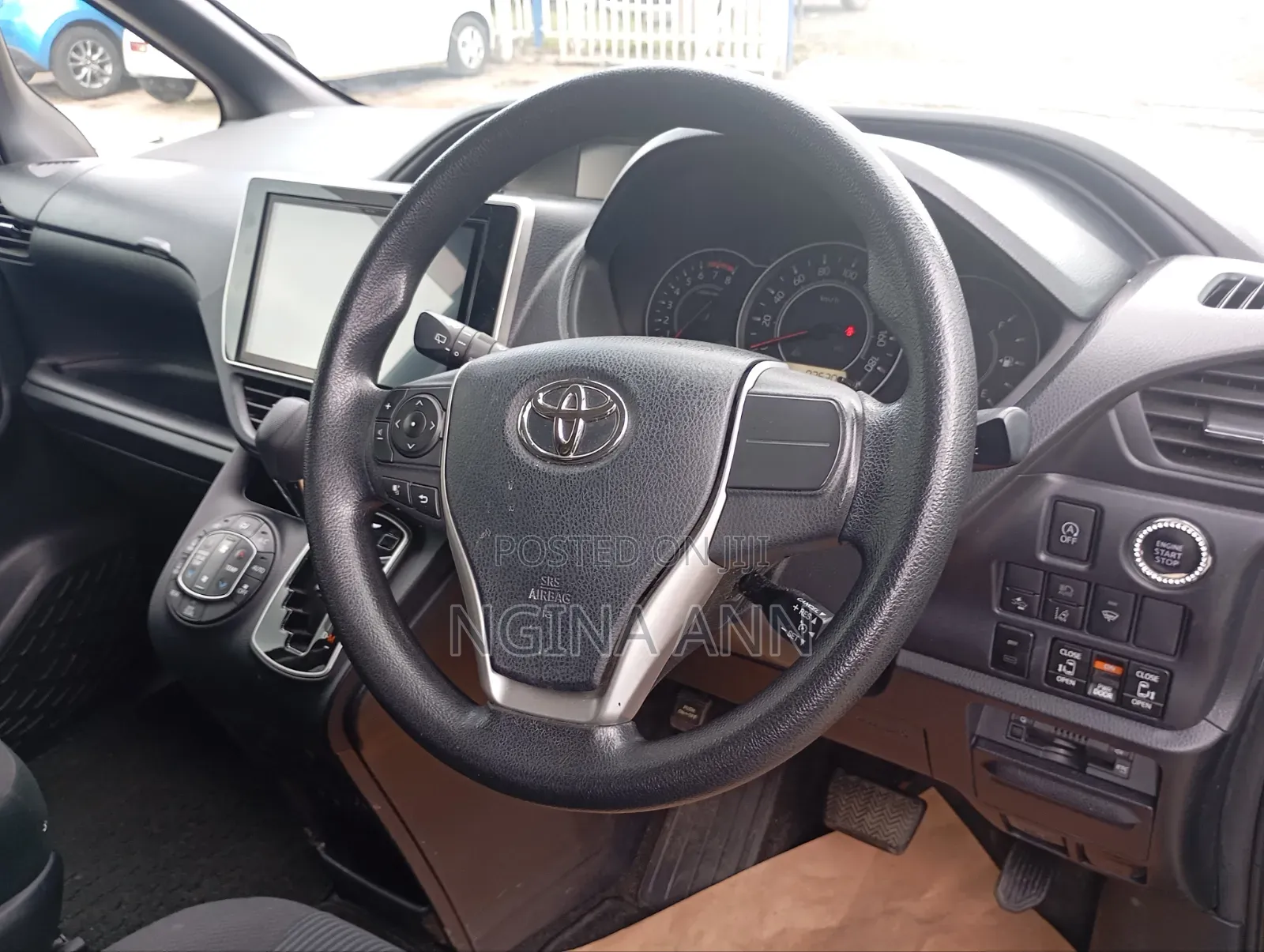 Toyota Noah 2019 Black