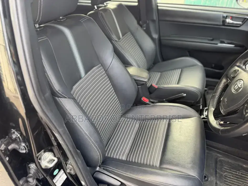 Toyota Corolla Fielder 2019 Black