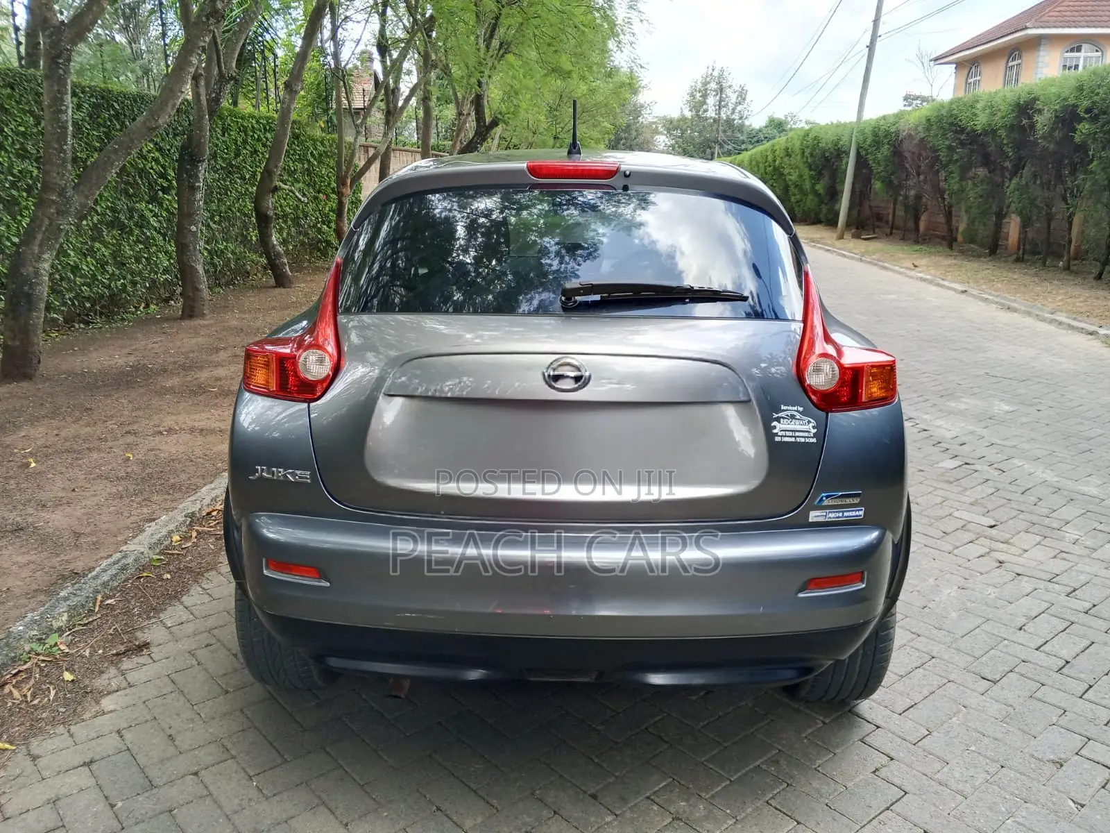 Nissan Juke S 2011 Gray