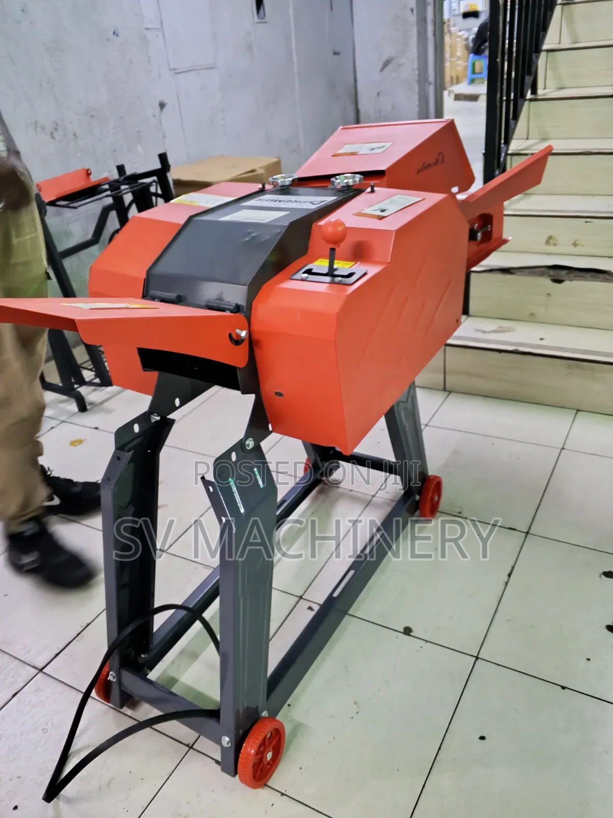 Heavy Duty Chaff Cutter With Conveyor Belt and Gear(With Motor/Engine)