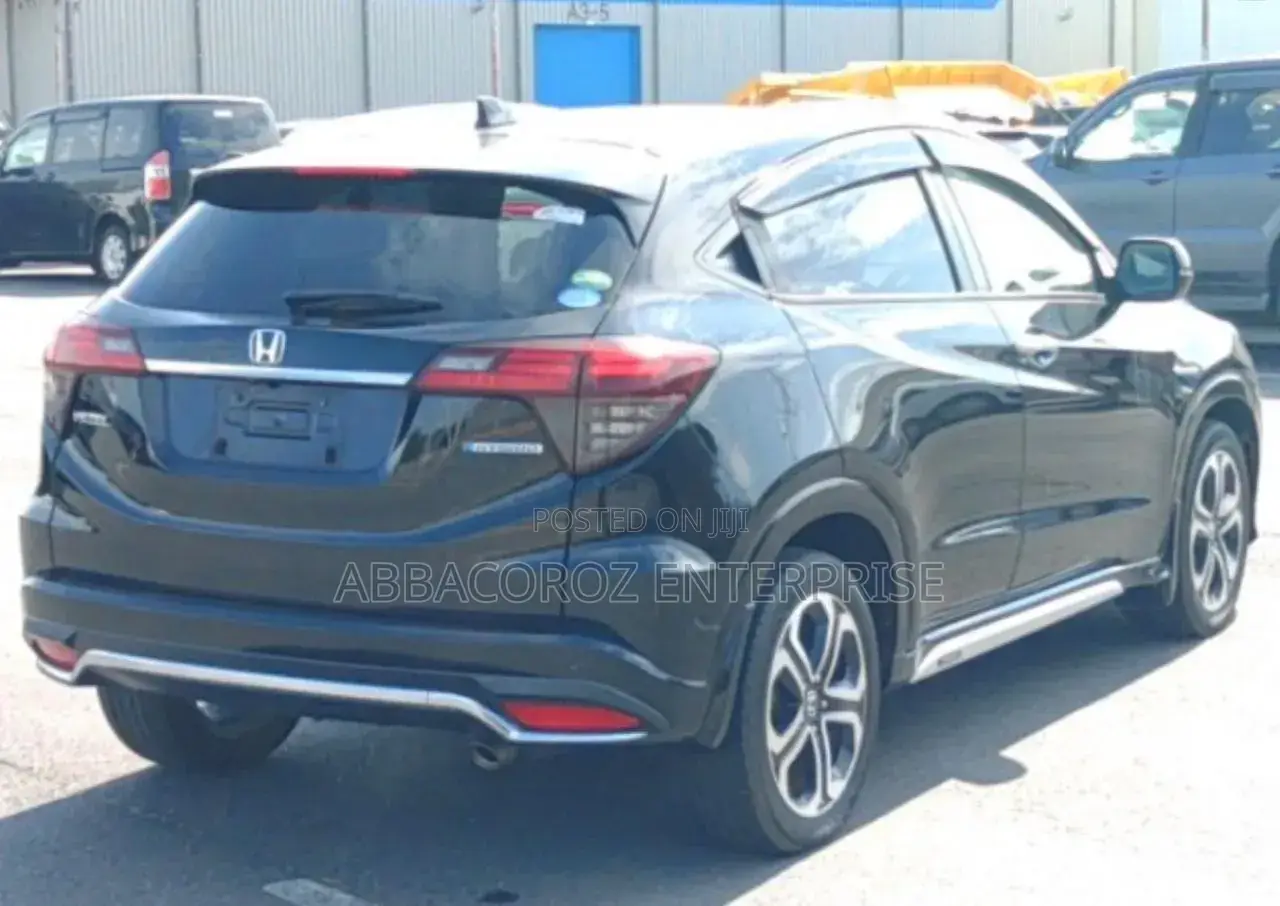 Honda Vezel 2019 Black