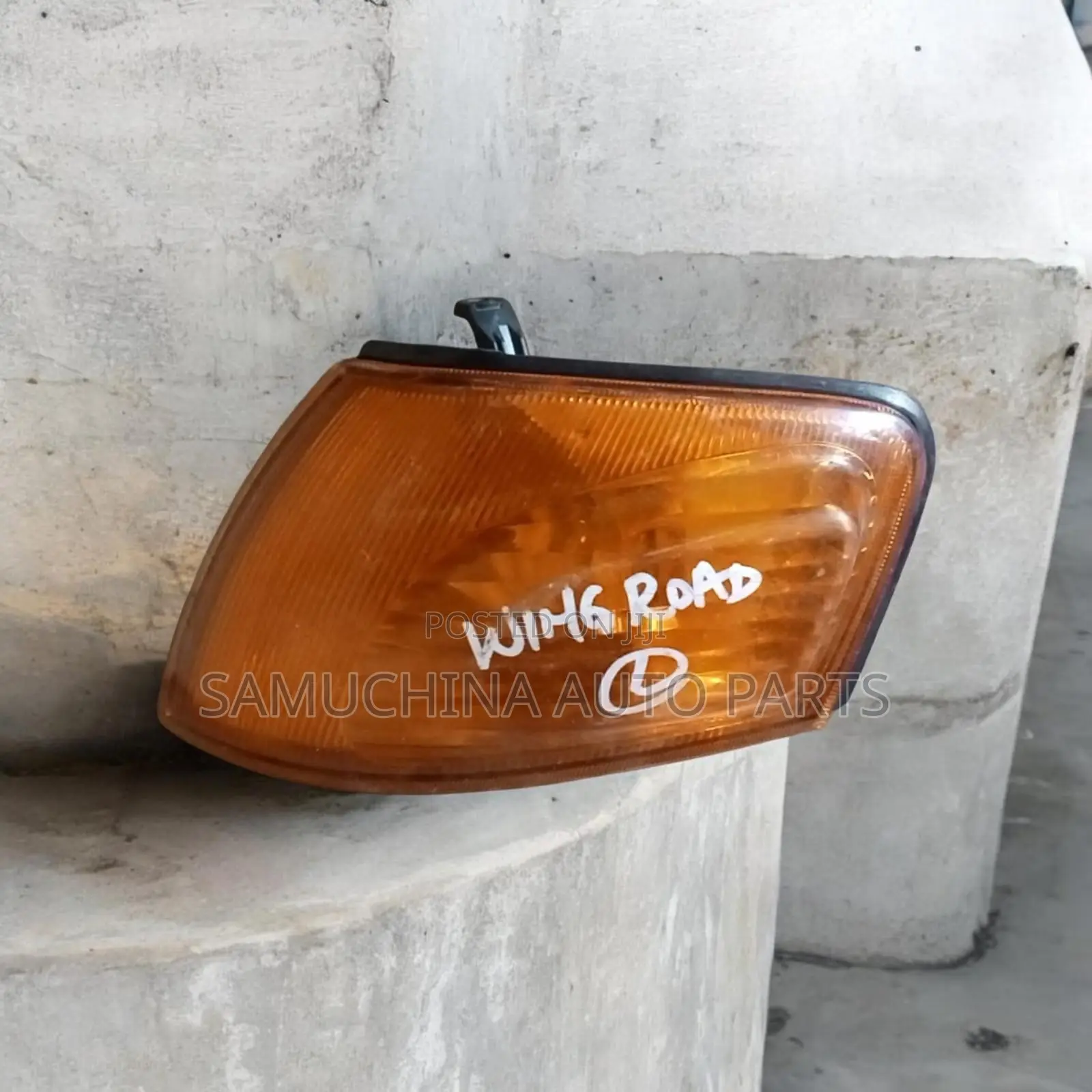 Corner Light Nissan Wingroad Y11 Brand New