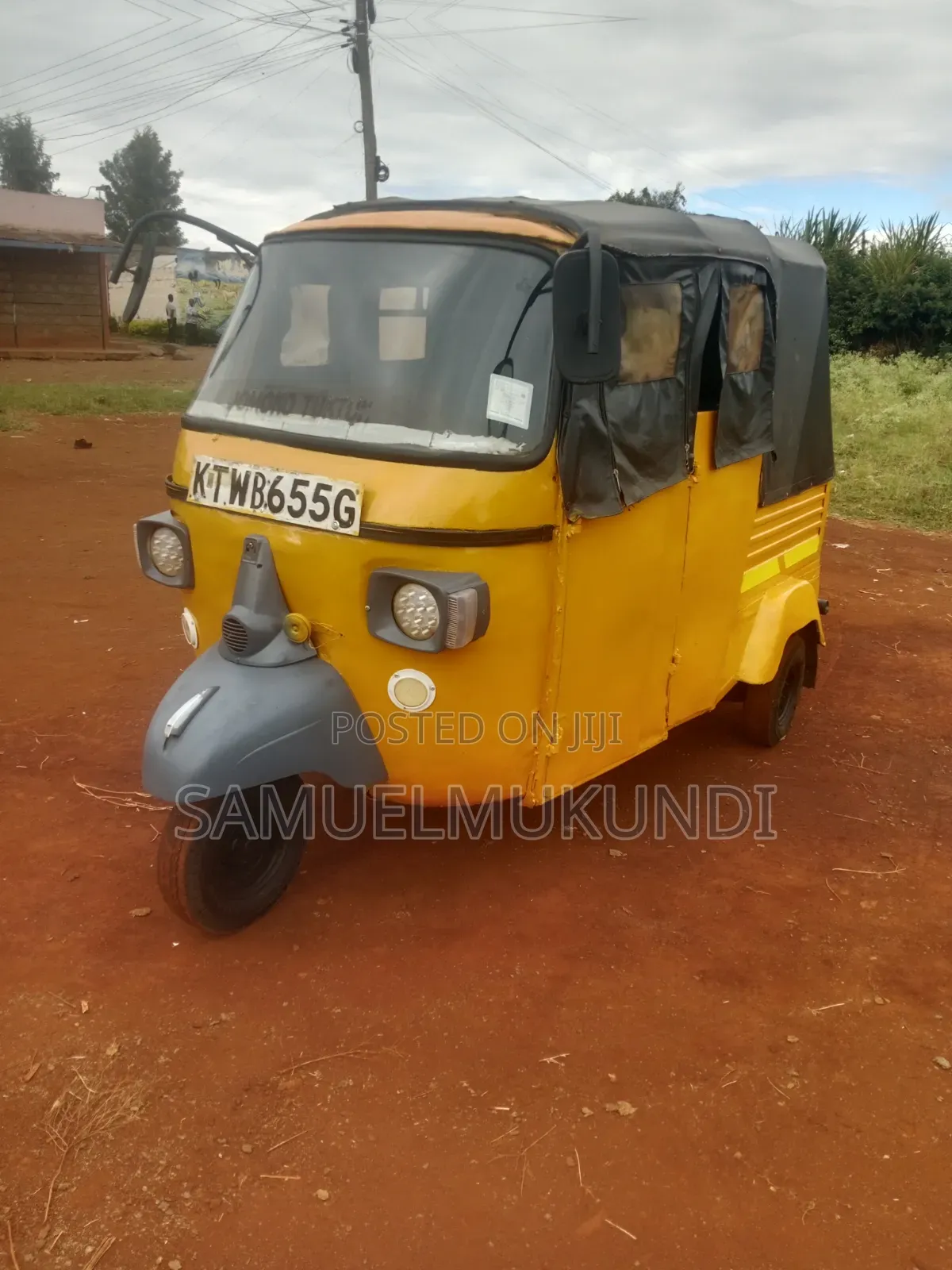 Piaggio Scooter 2016 Yellow