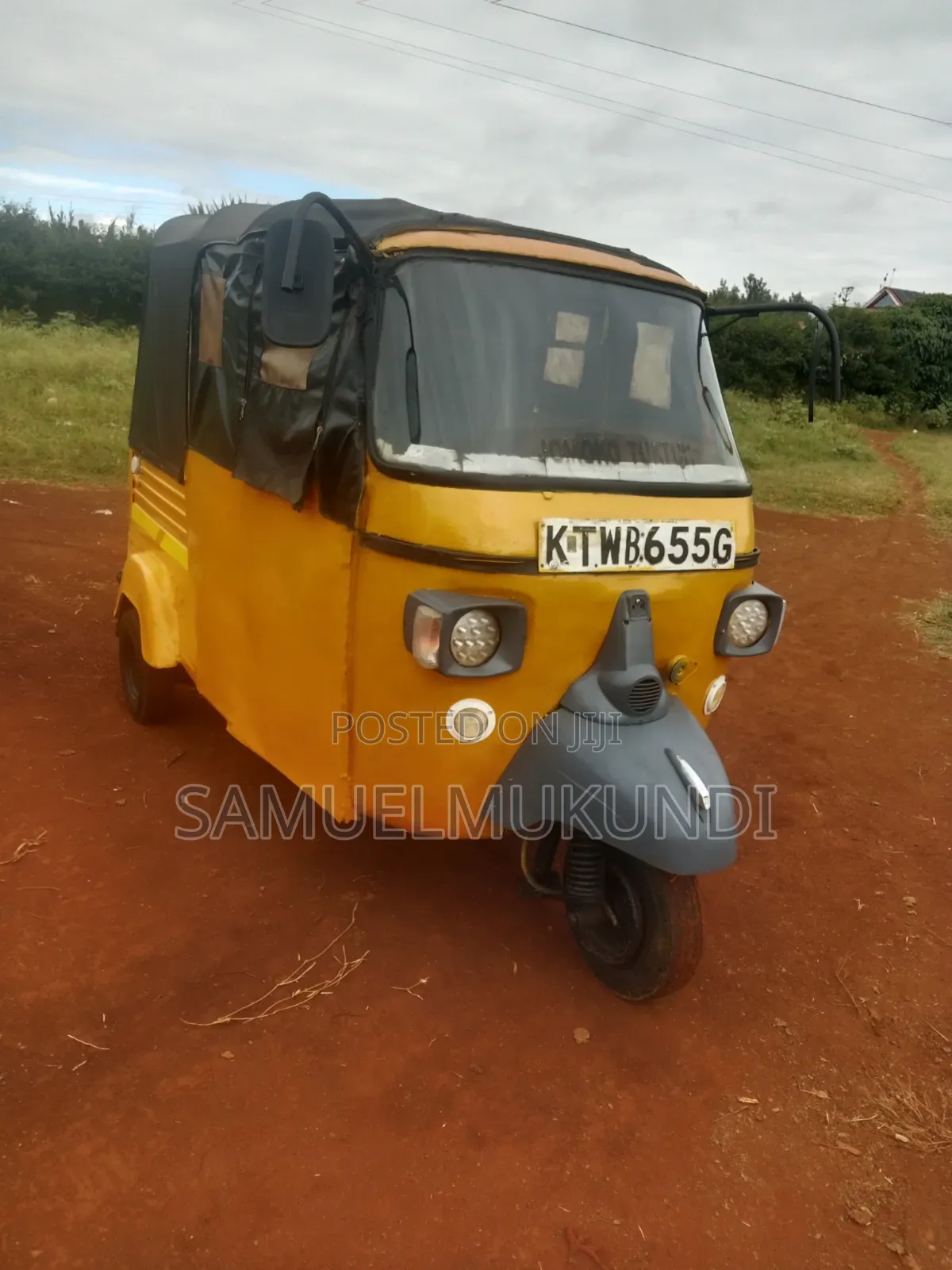 Piaggio Scooter 2016 Yellow