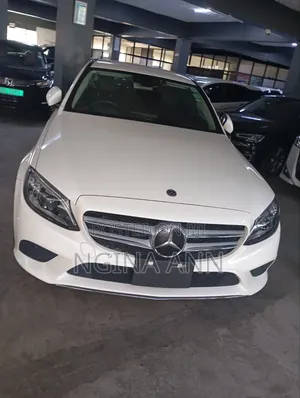 Mercedes-Benz C200 2019 White