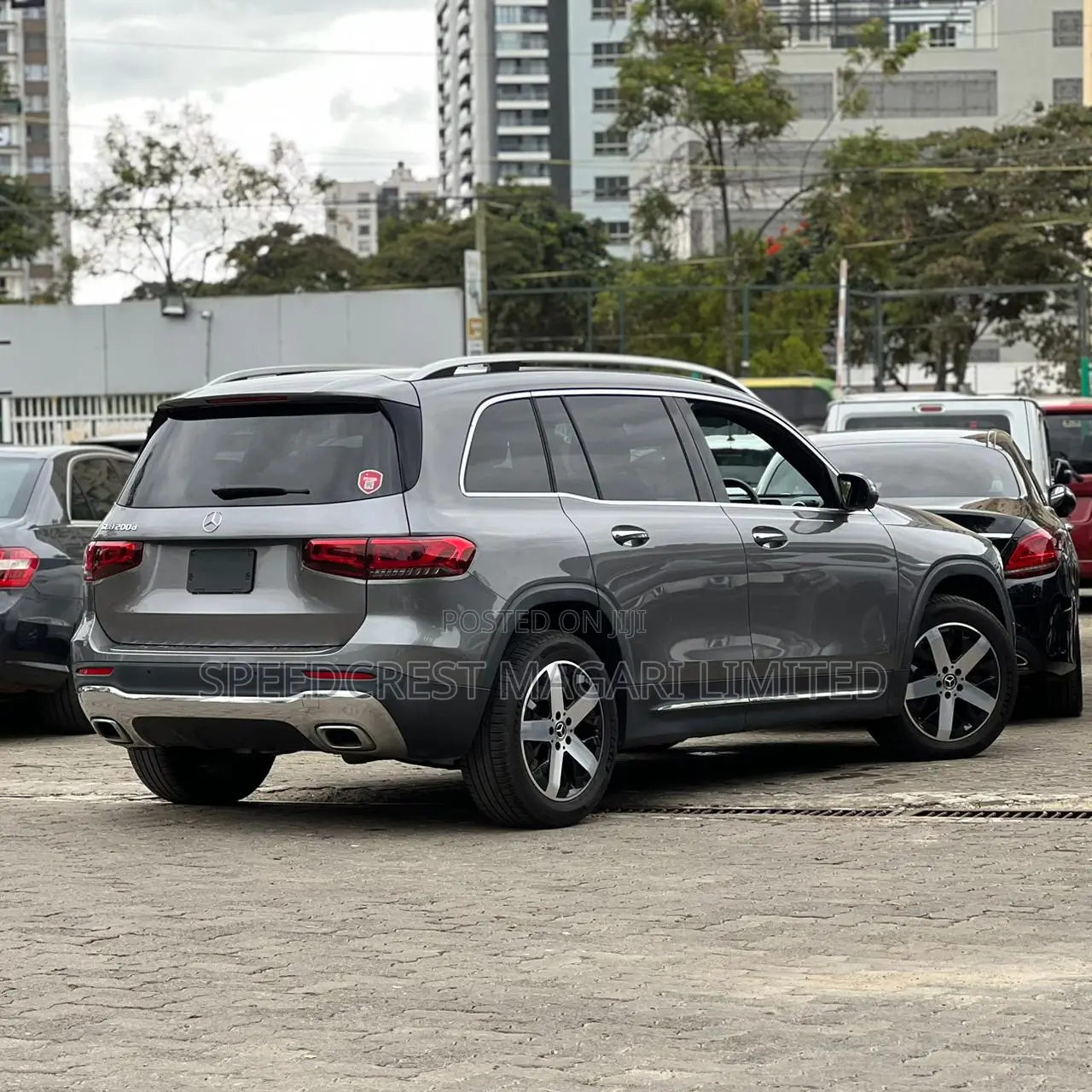 Mercedes-Benz GLB-Class GLB 200 d 2020 Gray