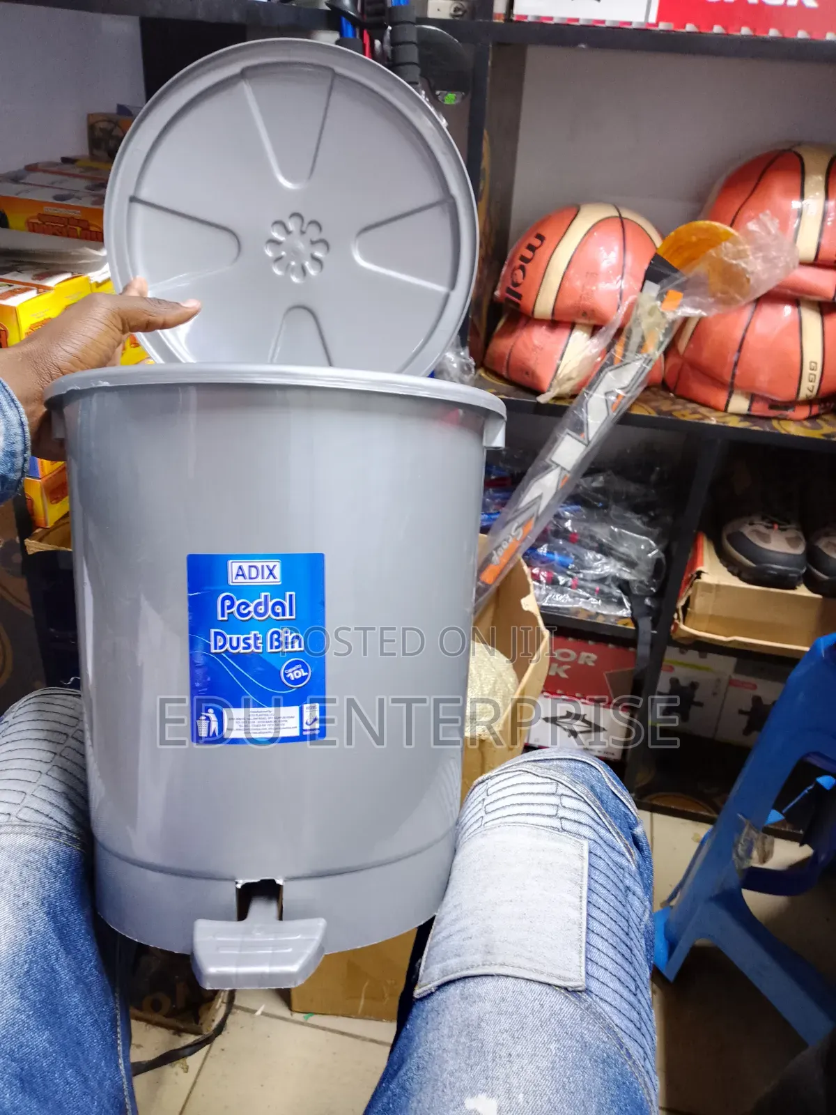 Office Pedal Dust Bin