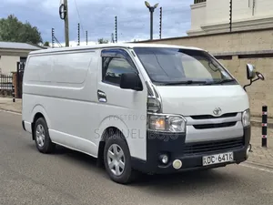 Toyota HiAce 2014 White