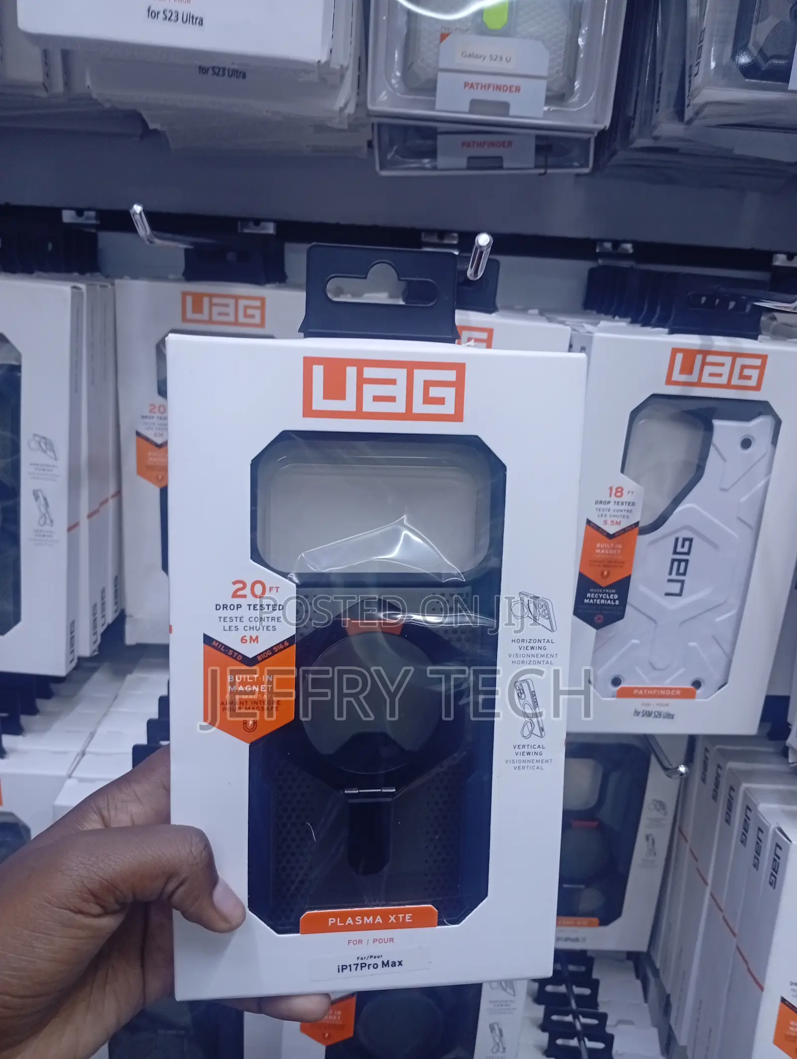iPhone 17 Pro Max Scratch-Resistant Back Cover