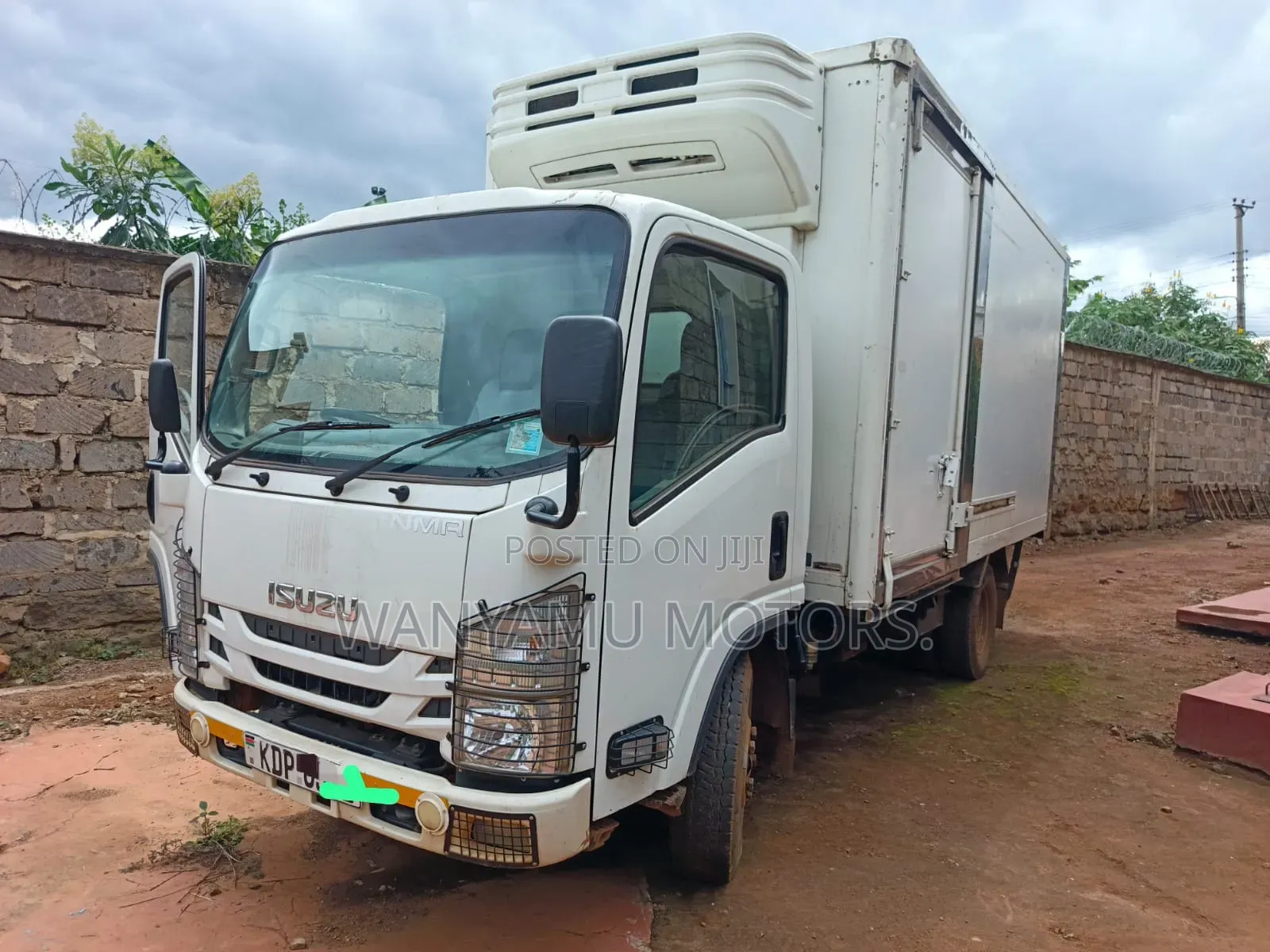 Isuzu NMR 2024