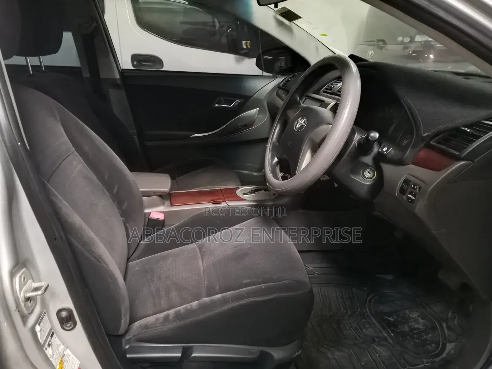 Toyota Premio 2015 Silver