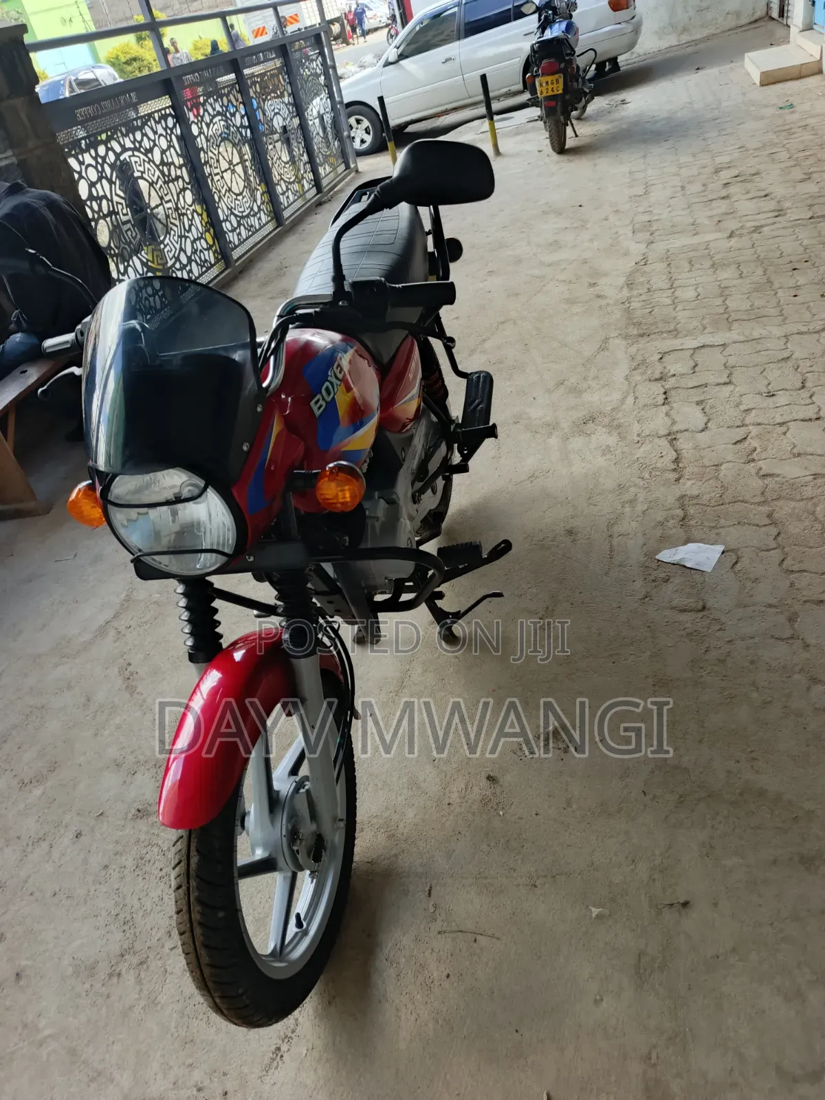 Bajaj Boxer 125 2025 Red
