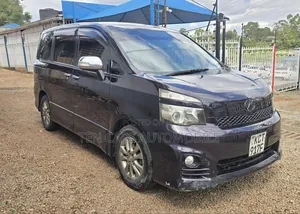 Toyota Voxy 2012 Black