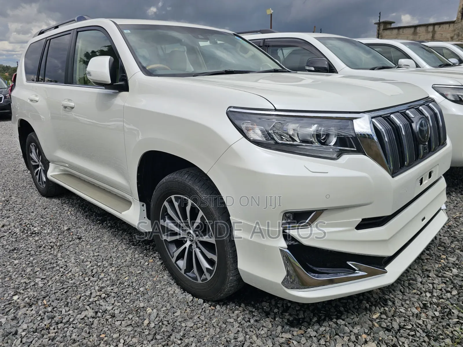 Toyota Land Cruiser Prado 2021 Pearl