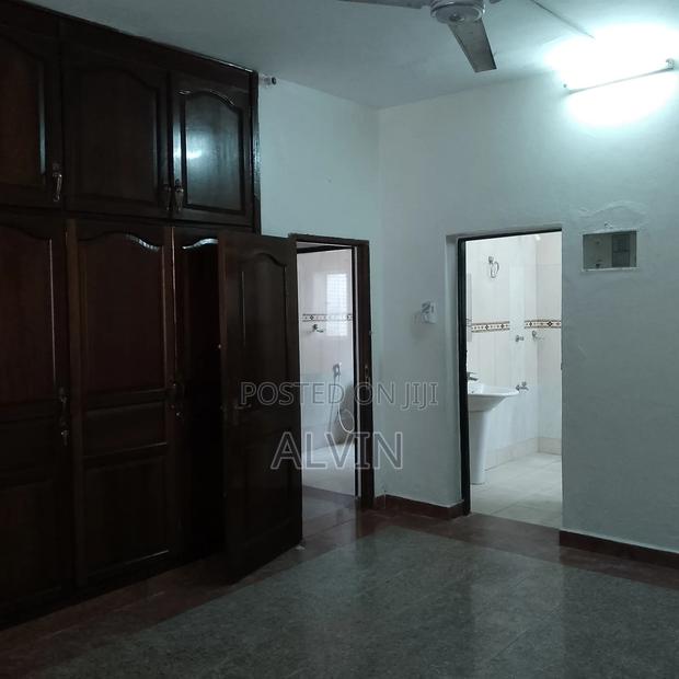3bdrm Bungalow in Liwatoni, Ganjoni for rent - thumbnail 8