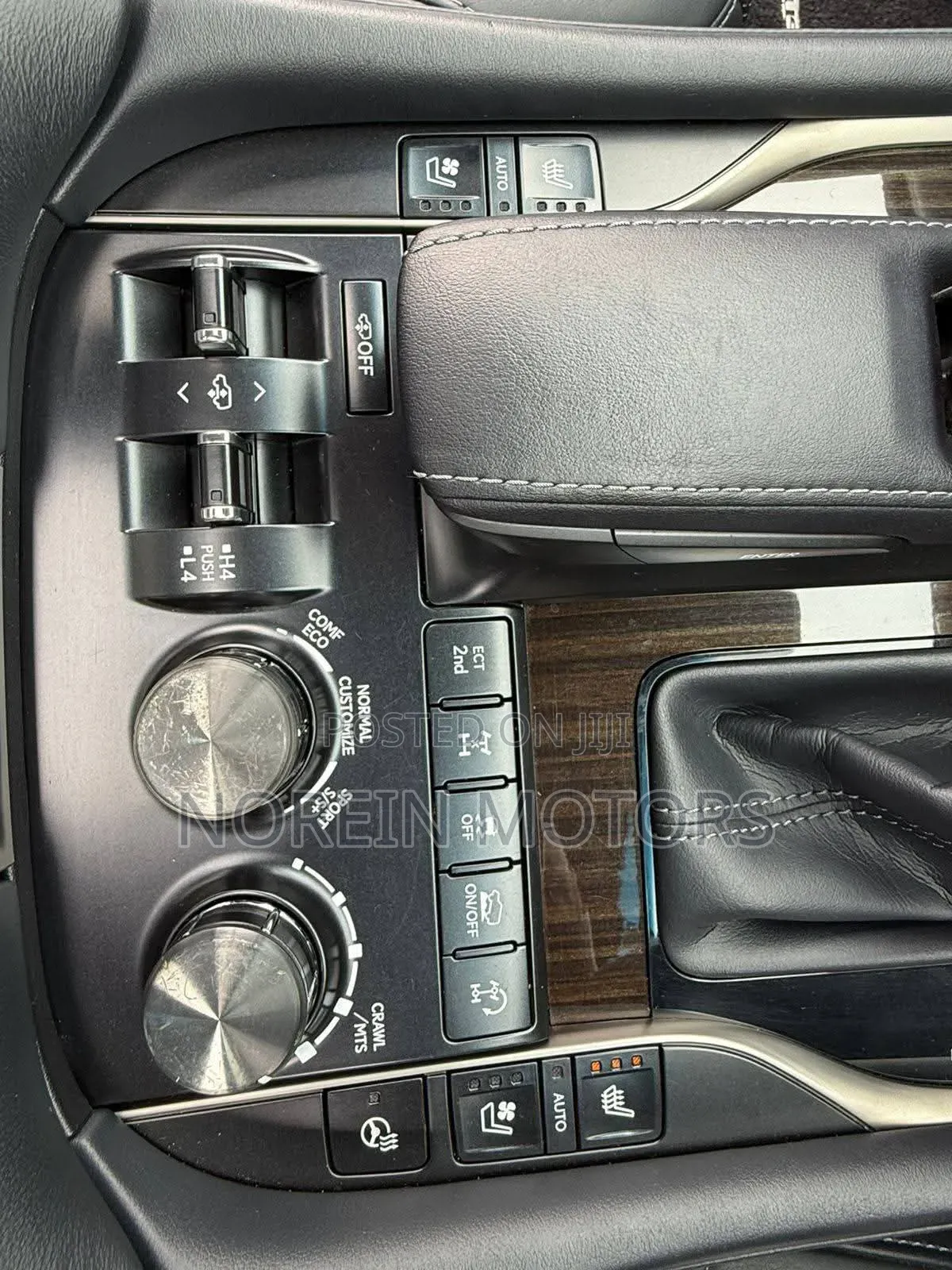 Lexus LX 2019 Matt Black