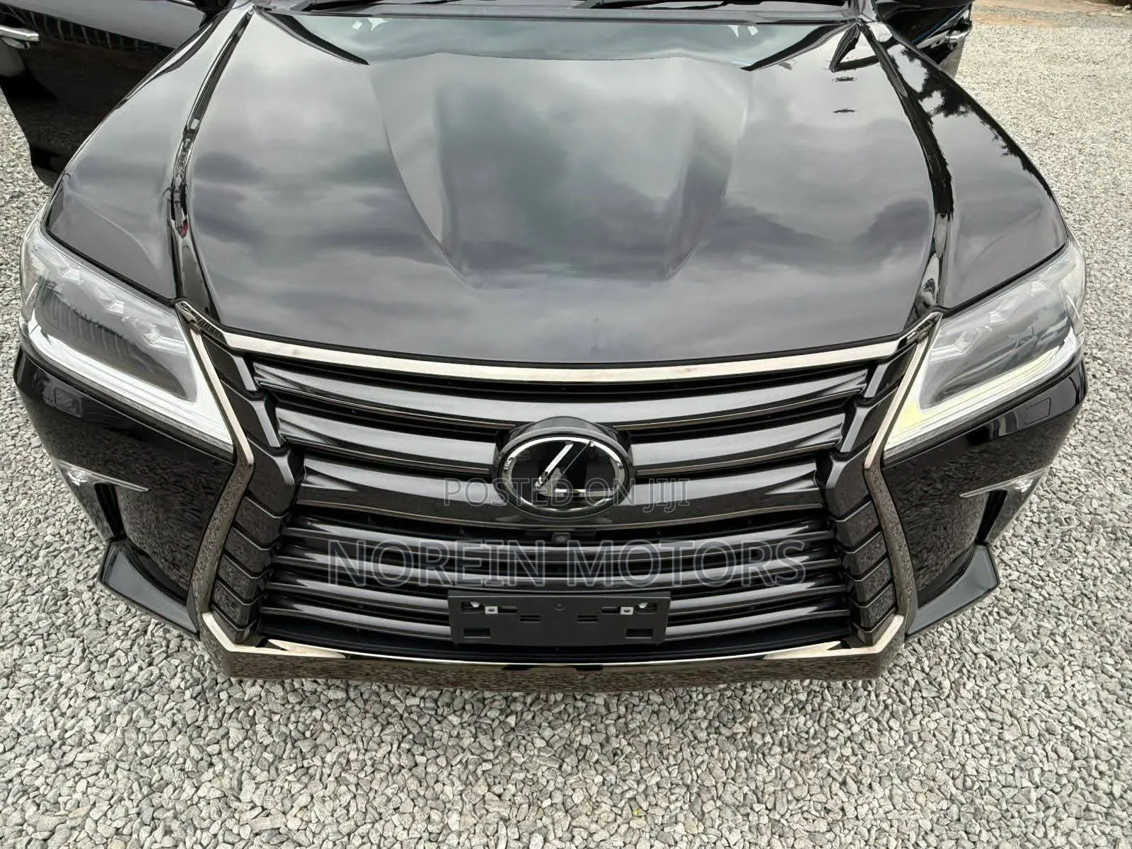 Lexus LX 2019 Matt Black