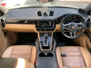 Porsche Cayenne Turbo AWD 2020 Matt Black