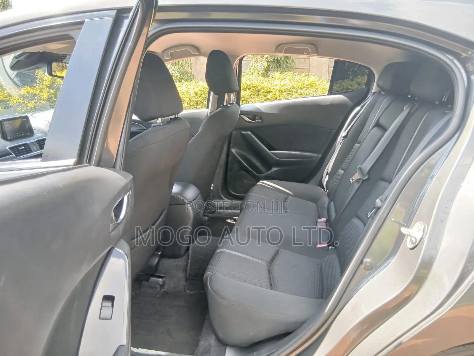 Mazda Axela 2016 Gray