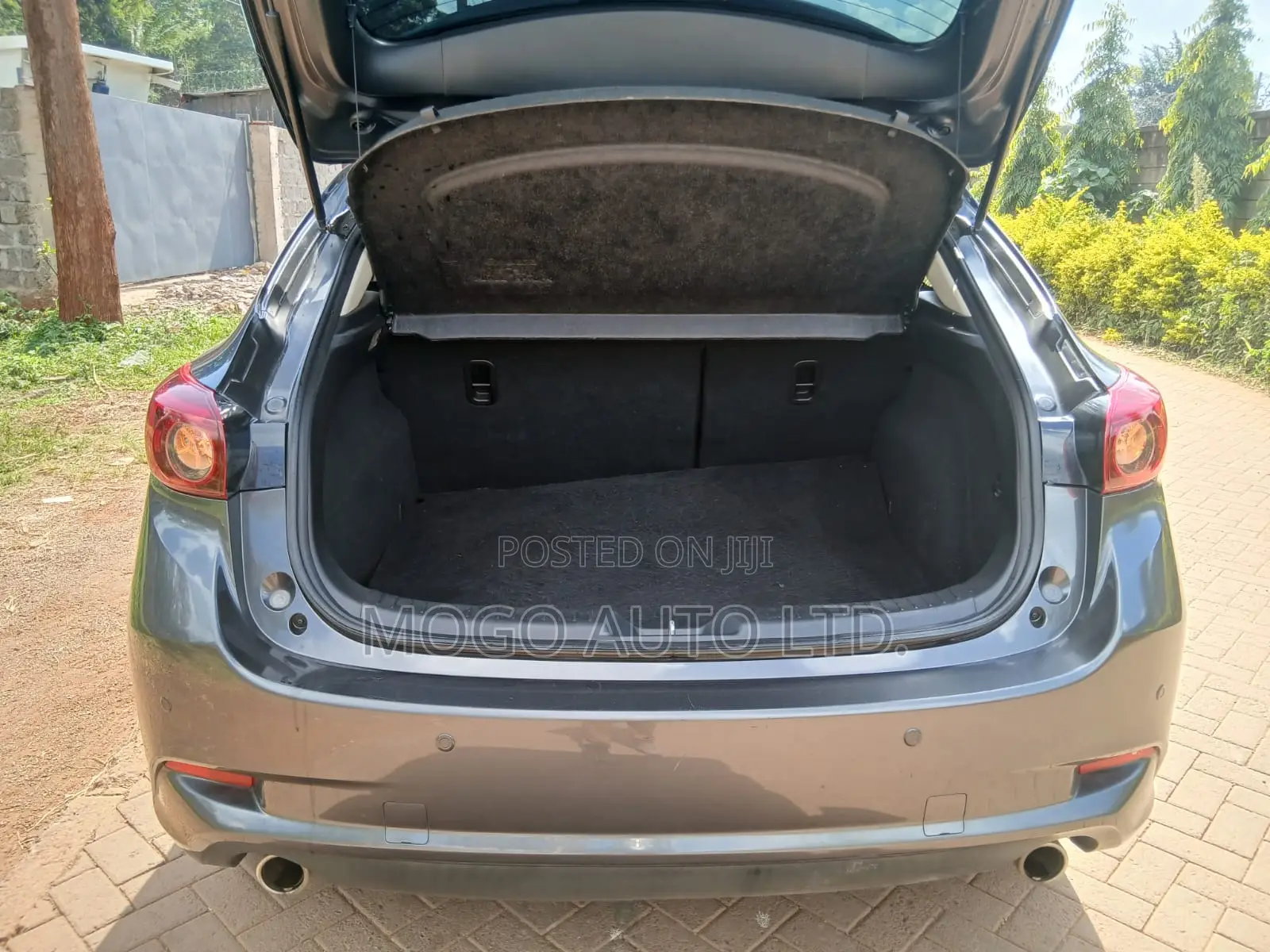 Mazda Axela 2016 Gray