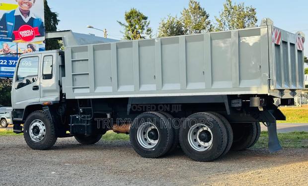 2019 Isuzu FVZ Tipper - thumbnail 11