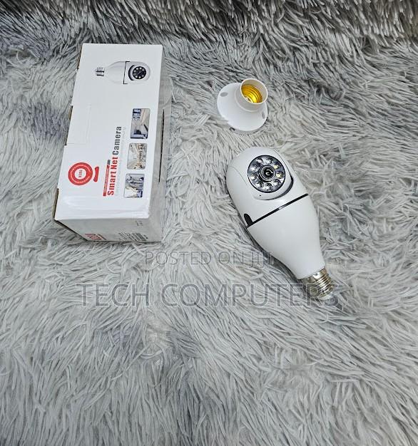 Bulb Camera With Full Color Night Vision and Motion Sensor