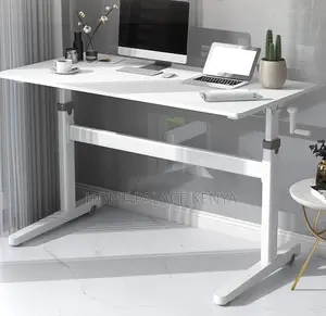 Computer Table: Manual Hand Crank Height Adjustable Desk