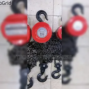 3-Tonne Chain Block With a 3m Lift 360 Degree Swivel Hook 
