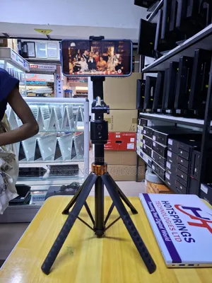 Q13 Smart Ai Tracking Tripod