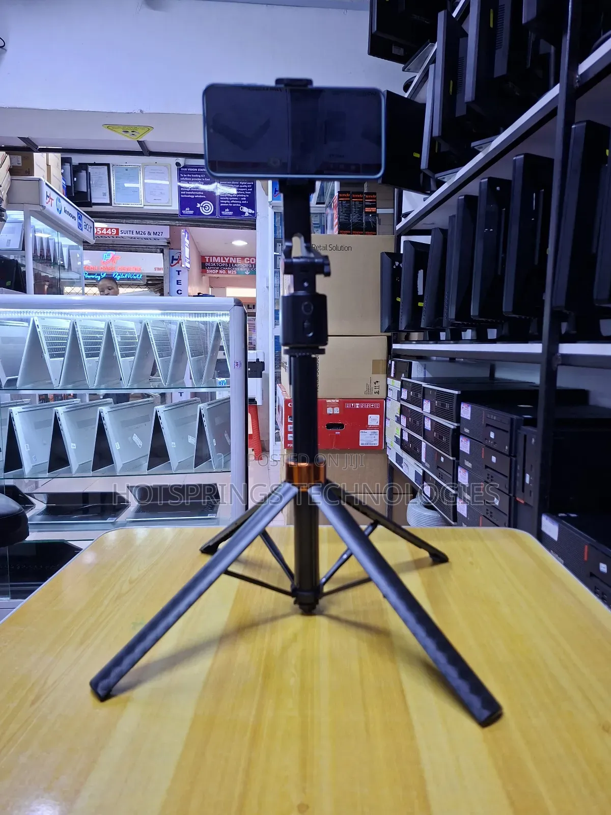 Q13 Smart Ai Tracking Tripod