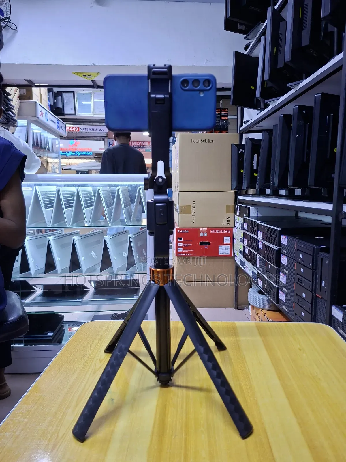Q13 Smart Ai Tracking Tripod