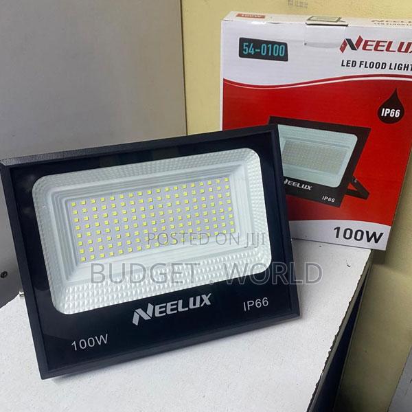High-Power 100w Led Flood Light – Waterproof Outdoor Area Lighting