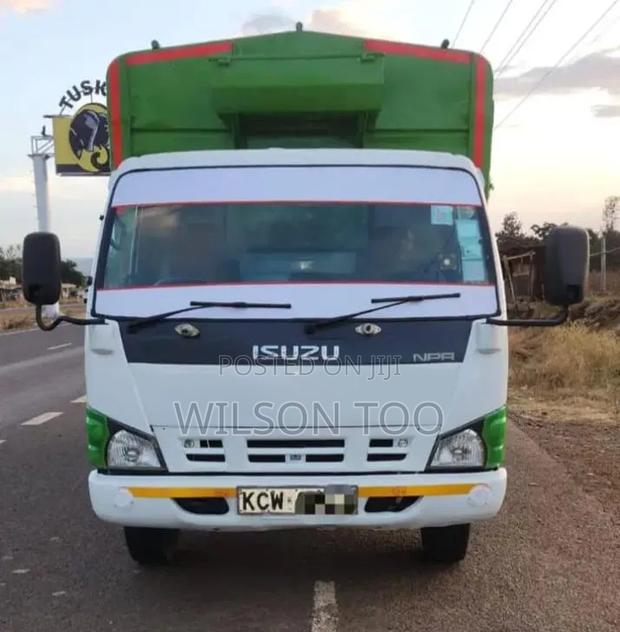 Isuzu NPR 4.3