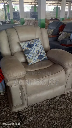 Semi Recliner Seats