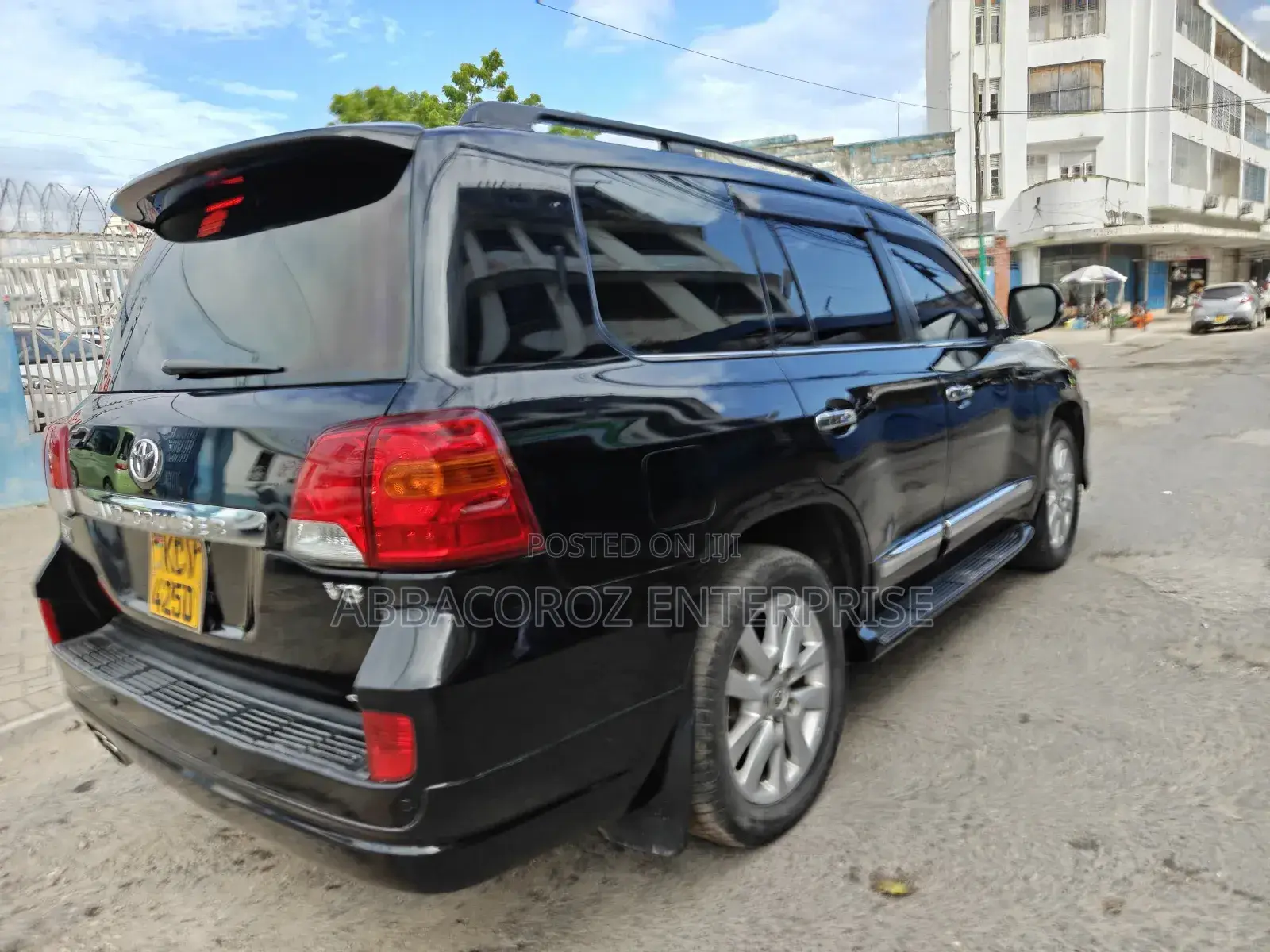 Toyota Land Cruiser 4.6 V8 ZX 2015 Black