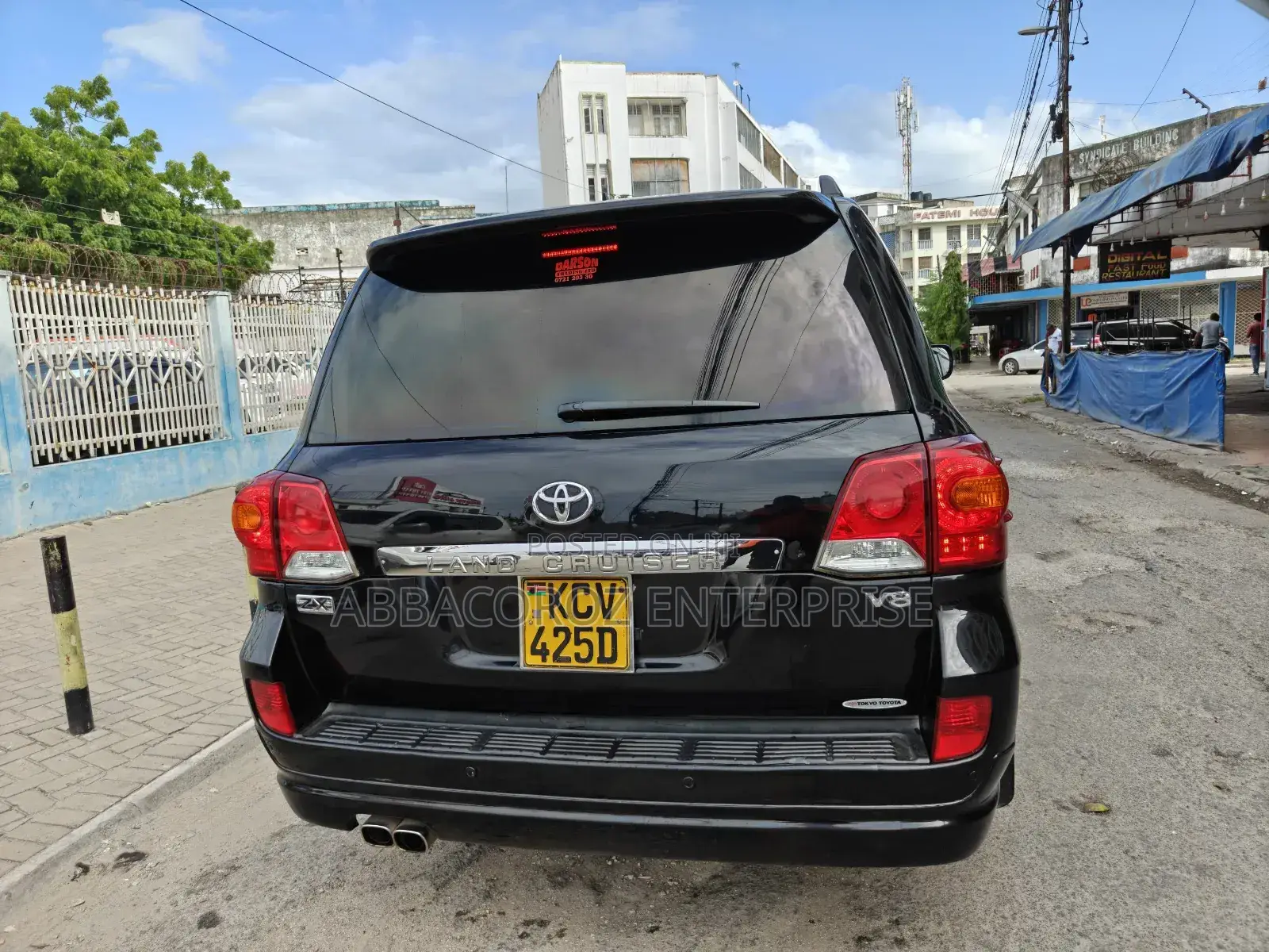 Toyota Land Cruiser 4.6 V8 ZX 2015 Black