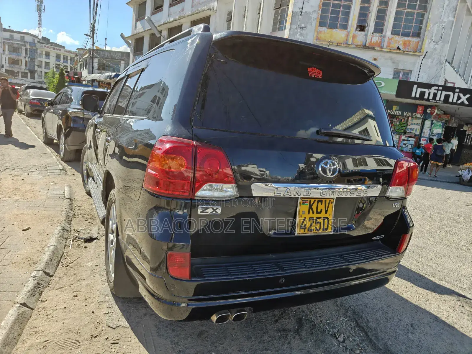 Toyota Land Cruiser 4.6 V8 ZX 2015 Black