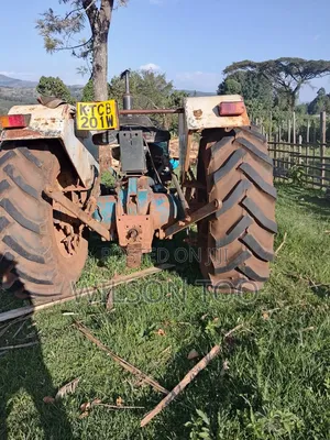 Tractor Ford 4000