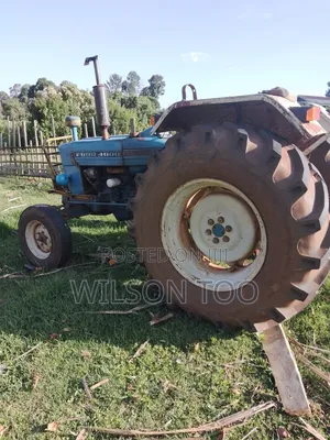 Tractor Ford 4000