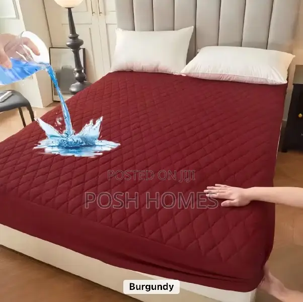 Marron Quality Acquitted Mattress Protector