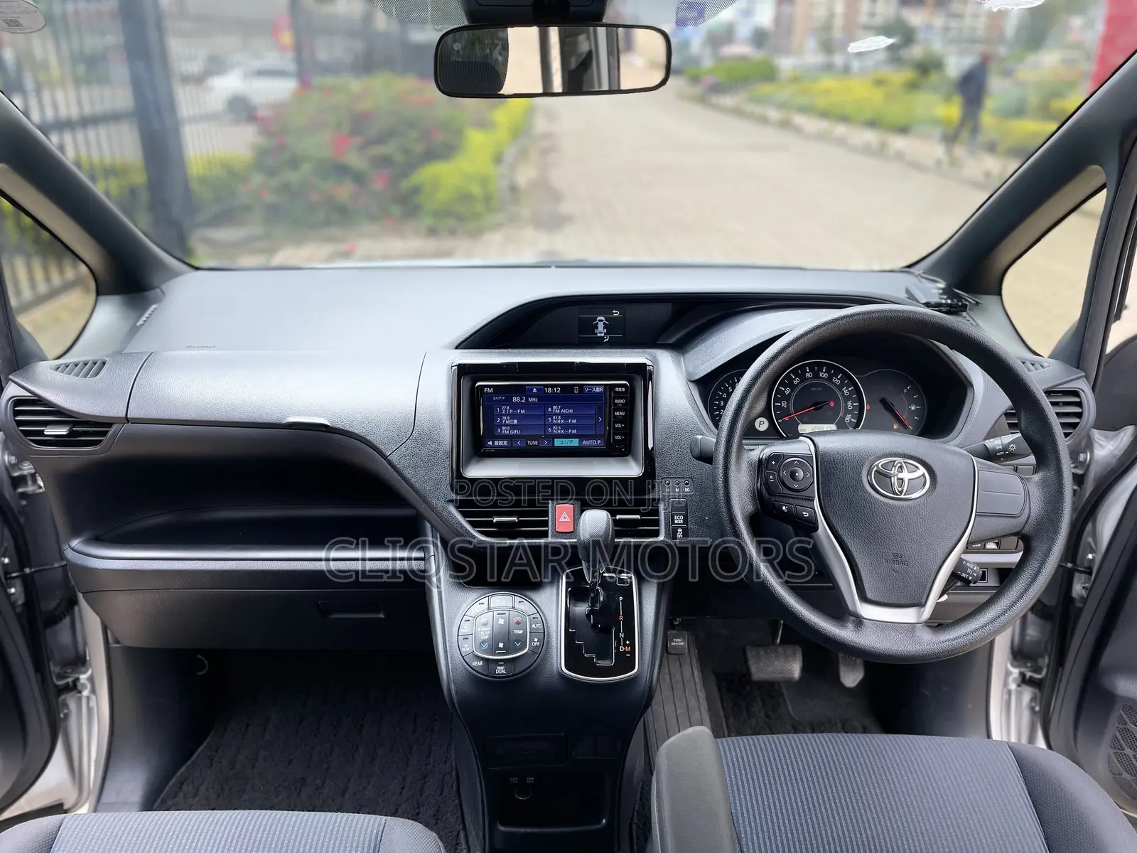 Toyota Noah 2.0 FWD (8 Seater) 2020 Silver