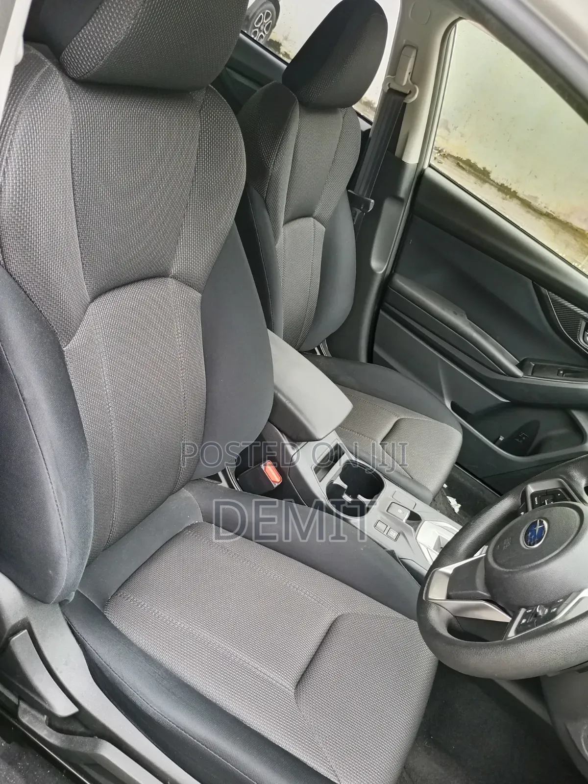 Subaru Legacy 2.5i AWD 2019 White