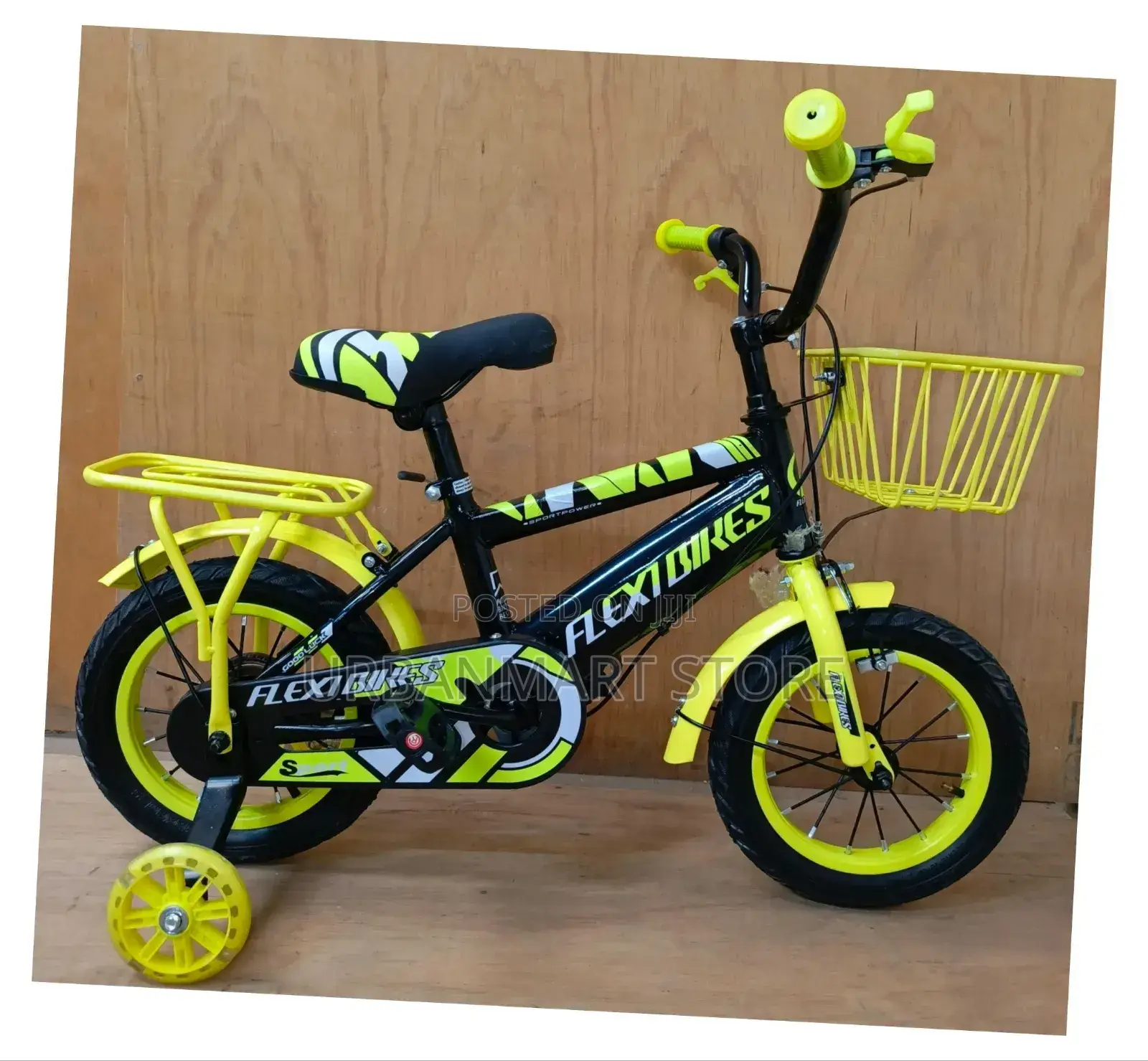 Size 12 Bike With Extended Rear Mudguard Protection