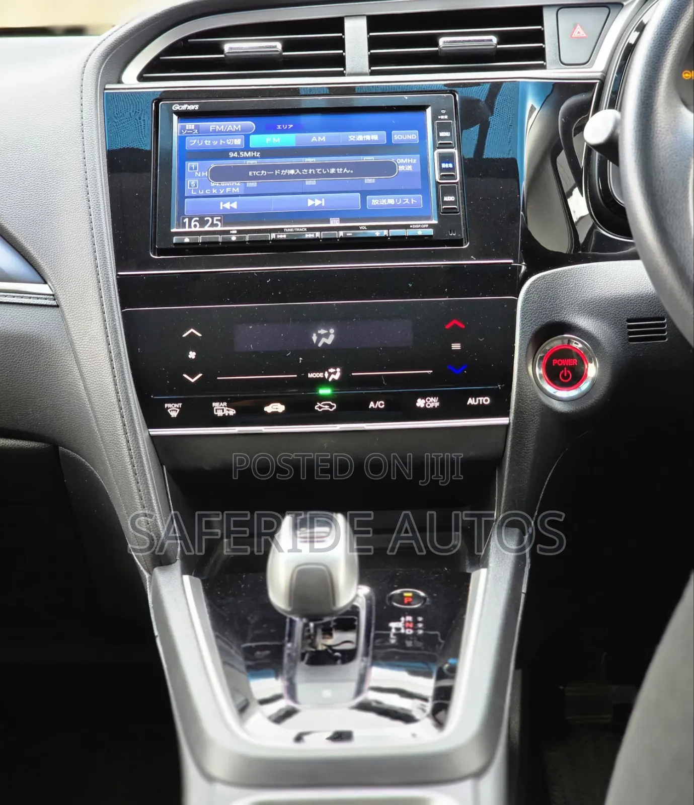 Honda Fit Shuttle 2019 Silver