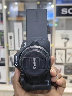 Canon Eos R50 Mirrorless Camera18-45mm Kit