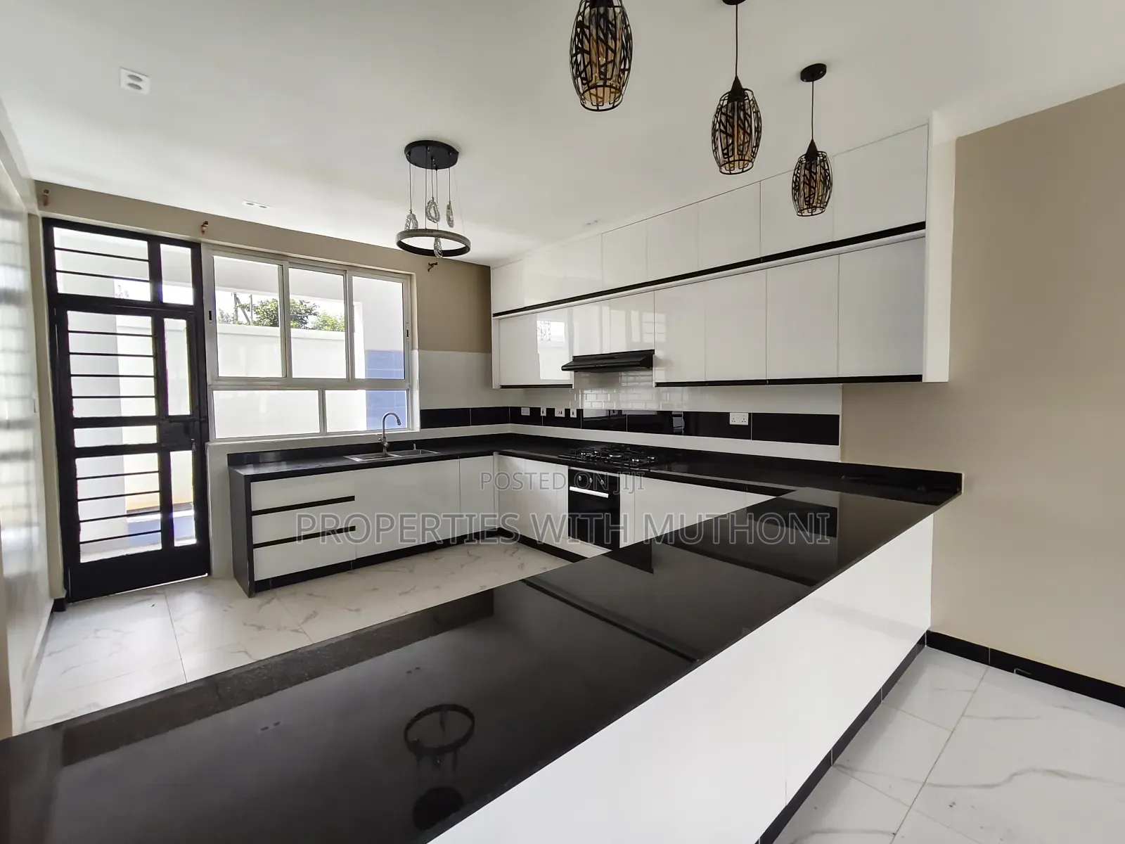 4bdrm Maisonette in Kiserian for sale