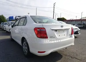 Toyota Axio 1.5 Hybrid 2WD 2019 White
